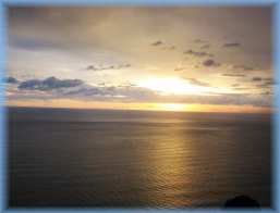 Alba sul mar Ionio